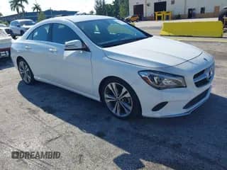2019 Mercedes-Benz CLA 250 с VIN WDDSJ4EB0KN770122, выставлен на аукционе IAAI как лот 43241066 с пробегом 52 152 миль миль и . История ставок и продаж доступна на DreamBid. Изображение 1.