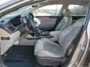2015 Hyundai Sonata Sport с VIN 5NPE34AF7FH051529, выставлен на аукционе Copart как лот 68485485 с пробегом 117 818 миль миль и Списание • Salvage title. История ставок и продаж доступна на DreamBid. Изображение 7.
