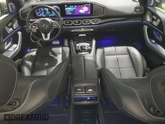 2023 Mercedes-Benz GLS with VIN 4JGFF8HB0PA960402, listed as a Copart auction lot 82216224 with 32,892 mi miles and Salvage title. Bid and sale history available at DreamBid. Image 8.