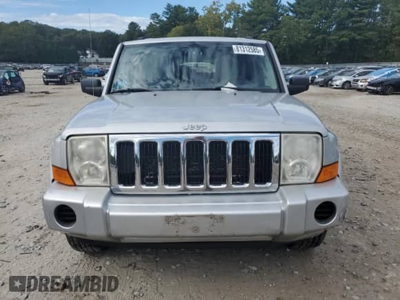 2007 Jeep Commander Sport с VIN 1J8HG48K87C588596, выставлен на аукционе Copart как лот 81312585 с пробегом 124 823 миль миль и На запчасти • Non repairable. История ставок и продаж доступна на DreamBid. Изображение 5.