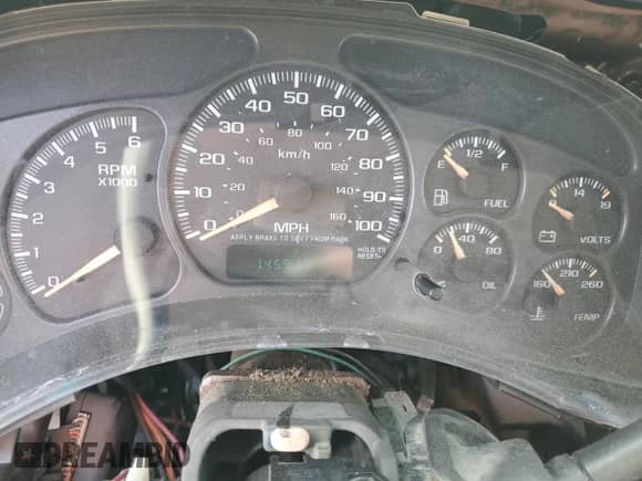 2002 Chevrolet Silverado 1500 LS with VIN 1GCEC14VX2Z318103, listed as a Copart auction lot 57450125 with 145,917 mi miles and Salvage title. Bid and sale history available at DreamBid. Image 9.