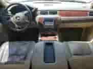2010 Chevrolet Suburban LTZ с VIN 1GNUCKE0XAR163997, выставлен на аукционе Copart как лот 53258795 с пробегом 198 776 миль миль и Списание • Salvage title. История ставок и продаж доступна на DreamBid. Изображение 8.