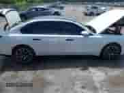 2024 BMW 7 Series 740i z VIN WBA23EH09RCS39735, wystawiony jako IAAI lot #42815834 z przebiegiem 8 086 mil mil oraz . Historia ofert i sprzedaży dostępna na DreamBid. Obrazek 13.