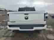2024 Ram 1500 Laramie с VIN 1C6RREJTXRN122648, выставлен на аукционе Copart как лот 44532315 с пробегом 12 096 миль миль и Списание • Salvage title. История ставок и продаж доступна на DreamBid. Изображение 6.