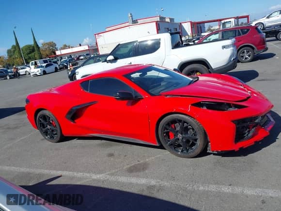 2020 Chevrolet Corvette 2LT с VIN 1G1Y72D49L5109791, выставлен на аукционе IAAI как лот 43517295 с пробегом 42 188 миль миль и . История ставок и продаж доступна на DreamBid. Изображение 13.