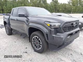 2024 Toyota Tacoma TRD Off Road with VIN 3TMLB5JN9RM060836, listed as a IAAI auction lot 43181595 with 21,563 mi miles and . Bid and sale history available at DreamBid. Image 1.