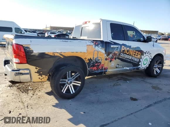 2009 Dodge 1500 ST with VIN 1D3HB18PX9S818364, listed as a Copart auction lot 43652115 with 178,183 mi miles and Clean title. Bid and sale history available at DreamBid. Image 3.