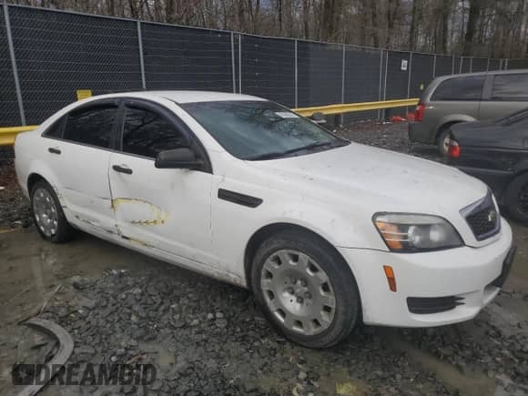 2013 Chevrolet Caprice Police Police with VIN 6G1MK5U33DL821610, listed as a Copart auction lot 43699545 with 107,229 mi miles and Salvage title. Bid and sale history available at DreamBid. Image 4.