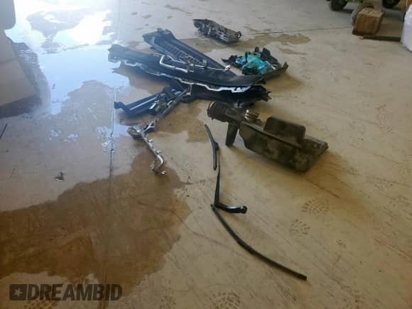 2020 Chevrolet Colorado 2WD LT with VIN 1GCGSCEA0L1240496, listed as a Copart auction lot 58215345 with 105,823 mi miles and Clean title. Bid and sale history available at DreamBid. Image 12.