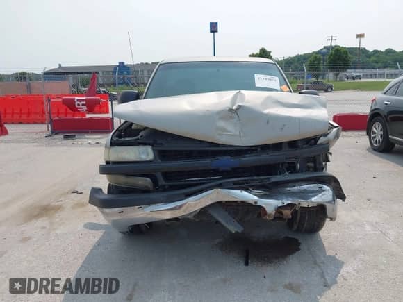 2001 Chevrolet Silverado 1500 с VIN 1GCEC14V41Z120003, выставлен на аукционе IAAI как лот 42349073 с пробегом 216 504 миль миль и . История ставок и продаж доступна на DreamBid. Изображение 13.