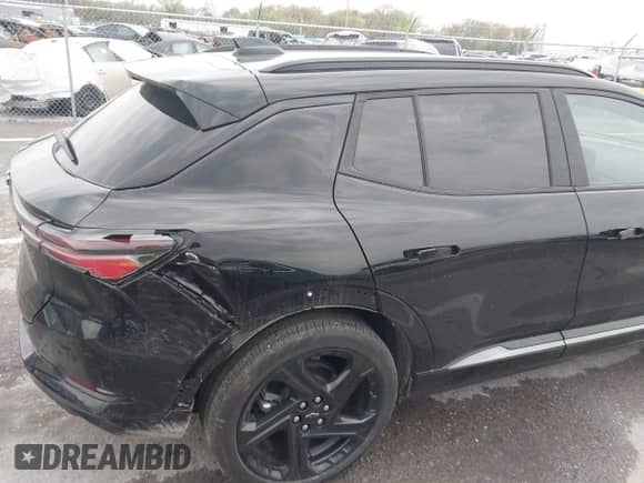 2024 Chevrolet Equinox EV RS z VIN 3GN7DNRP4RS215216, wystawiony jako IAAI lot #42051747 z przebiegiem 2 718 mil mil oraz . Historia ofert i sprzedaży dostępna na DreamBid. Obrazek 6.