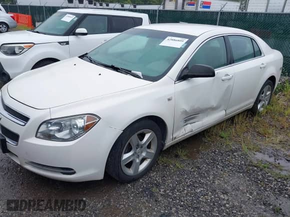 2008 Chevrolet Malibu 1FL с VIN 1G1ZG57N684278299, выставлен на аукционе IAAI как лот 42886809 с пробегом 179 928 миль миль и . История ставок и продаж доступна на DreamBid. Изображение 2.