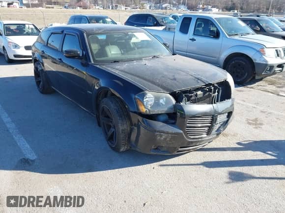 2005 Dodge Magnum RT с VIN 2D4GV58215H587205, выставлен на аукционе IAAI как лот 41371767 с пробегом 115 534 миль миль и . История ставок и продаж доступна на DreamBid. Изображение 1.