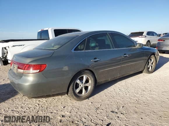 2007 Hyundai Azera SE с VIN KMHFC46F07A184036, выставлен на аукционе Copart как лот 79438334 с пробегом Не указан миль и Списание • Salvage title. История ставок и продаж доступна на DreamBid. Изображение 3.