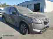 2024 Nissan Pathfinder S с VIN 5N1DR3AC4RC246686, выставлен на аукционе Copart как лот 67145305 с пробегом 26 014 миль миль и Списание • Salvage title. История ставок и продаж доступна на DreamBid. Изображение 4.