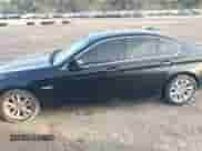 2015 BMW 5 Series 528i xDrive z VIN WBA5A7C51FD627226, wystawiony jako IAAI lot #43389818 z przebiegiem Nie podano mil oraz . Historia ofert i sprzedaży dostępna na DreamBid. Obrazek 13.