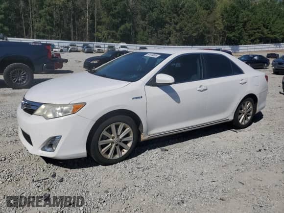 2012 Toyota Camry XLE z VIN 4T1BD1FK8CU022512, wystawiony jako Copart lot #82413865 z przebiegiem Nie podano mil oraz Szkoda całkowita • Salvage title. Historia ofert i sprzedaży dostępna na DreamBid. Obrazek 1.