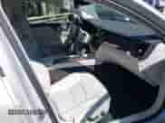 2021 Volvo S60 Momentum z VIN 7JR102FKXMG093505, wystawiony jako IAAI lot #43163234 z przebiegiem 39 856 mil mil oraz . Historia ofert i sprzedaży dostępna na DreamBid. Obrazek 5.