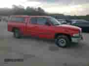 2000 Dodge 1500 с VIN 1B7HC13Z8YJ102095, выставлен на аукционе Copart как лот 57839855 с пробегом 207 931 миль миль и Списание • Salvage title. История ставок и продаж доступна на DreamBid. Изображение 4.