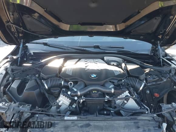 2021 BMW 7 Series 750i xDrive with VIN WBA7U2C01MCF94533, listed as a IAAI auction lot 41698642 with 83,016 mi miles and . Bid and sale history available at DreamBid. Image 10.