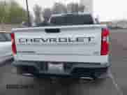 2020 Chevrolet Silverado 1500 LT Trail Boss с VIN 3GCPYFELXLG453202, выставлен на аукционе IAAI как лот 42083944 с пробегом 78 045 миль миль и . История ставок и продаж доступна на DreamBid. Изображение 17.