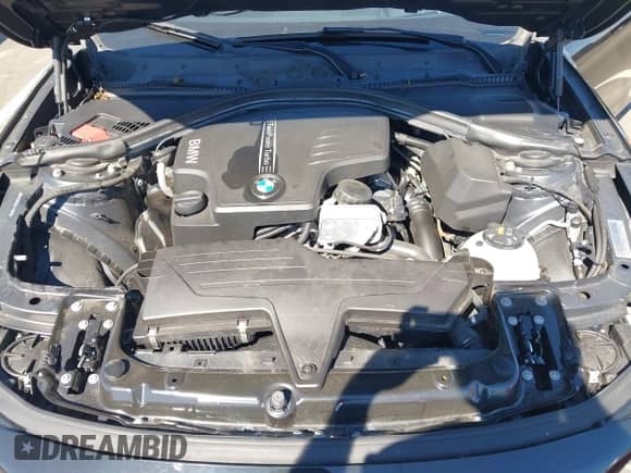 2014 BMW 4 Series 428i xDrive с VIN WBA3N5C55EF716011, выставлен на аукционе IAAI как лот 43116356 с пробегом 113 633 миль миль и . История ставок и продаж доступна на DreamBid. Изображение 10.