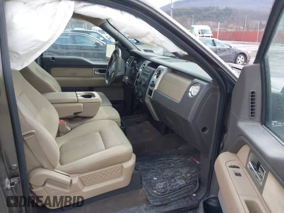 2009 Ford F-150 XL with VIN 1FTPF12V79KC35637, listed as a IAAI auction lot 41645222 with 169,114 mi miles and . Bid and sale history available at DreamBid. Image 5.