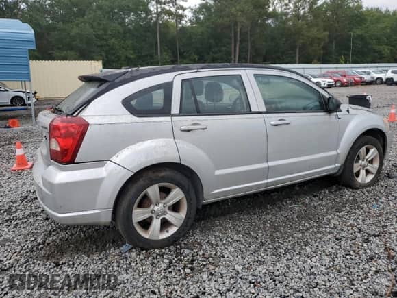 2011 Dodge Caliber Mainstreet с VIN 1B3CB3HA8BD246894, выставлен на аукционе Copart как лот 72534074 с пробегом 240 000 миль миль и Чистый • Clean title. История ставок и продаж доступна на DreamBid. Изображение 3.