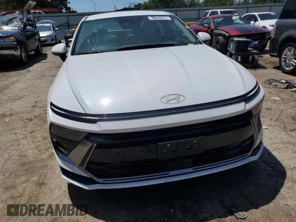 2025 Hyundai Sonata SEL с VIN KMHL64JA5SA465960, выставлен на аукционе Copart как лот 61767505 с пробегом 11 301 миль миль и Чистый • Clean title. История ставок и продаж доступна на DreamBid. Изображение 5.