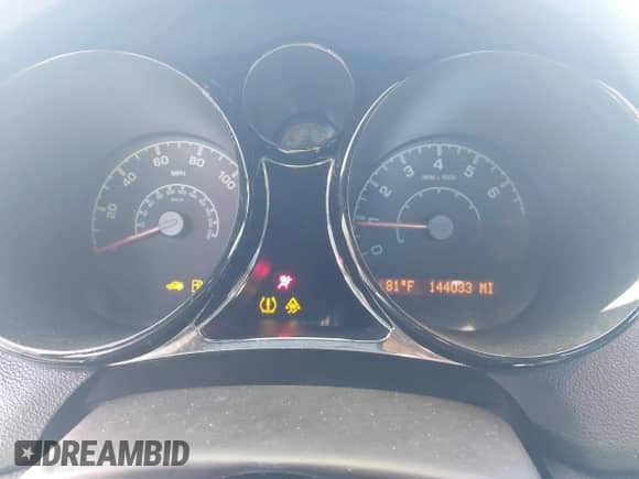 2008 Saturn Sky with VIN 1G8MB35B28Y109722, listed as a IAAI auction lot 43106858 with 144,033 mi miles and . Bid and sale history available at DreamBid. Image 7.