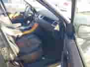 2012 Land Rover Range Rover Sport HSE z VIN SALSF2D48CA728771, wystawiony jako IAAI lot #43486794 z przebiegiem 118 266 mil mil oraz . Historia ofert i sprzedaży dostępna na DreamBid. Obrazek 5.