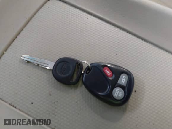 2002 Chevrolet Suburban LS with VIN 1GNFK16Z72J263641, listed as a IAAI auction lot 41549592 with Not provided miles and . Bid and sale history available at DreamBid. Image 11.