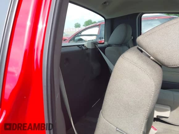 2010 Ford F-150 XL with VIN 1FTMF1CW8AKB04036, listed as a IAAI auction lot 42600377 with 111,774 mi miles and . Bid and sale history available at DreamBid. Image 8.