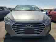 2018 Hyundai Elantra SEL z VIN KMHD84LF8JU580072, wystawiony jako Copart lot #67816325 z przebiegiem 117 433 mil mil oraz Szkoda całkowita • Salvage title. Historia ofert i sprzedaży dostępna na DreamBid. Obrazek 5.