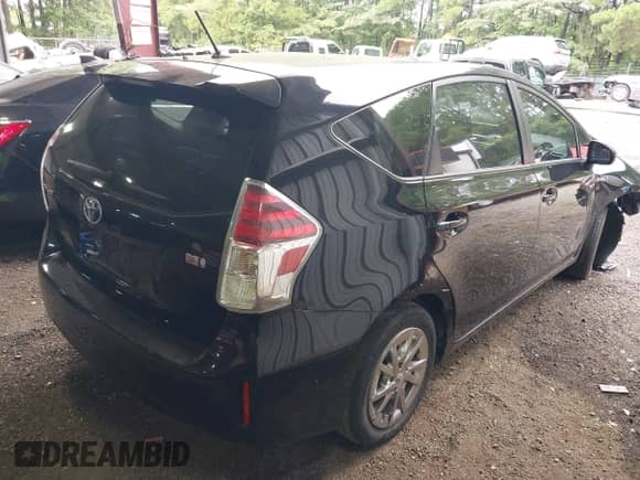 2016 Toyota Prius Two z VIN JTDZN3EU8GJ052907, wystawiony jako IAAI lot #42858477 z przebiegiem 113 611 mil mil oraz . Historia ofert i sprzedaży dostępna na DreamBid. Obrazek 4.