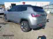 2018 Jeep Compass Trailhawk z VIN 3C4NJDDB9JT169184, wystawiony jako IAAI lot #42989268 z przebiegiem 97 221 mil mil oraz . Historia ofert i sprzedaży dostępna na DreamBid. Obrazek 3.