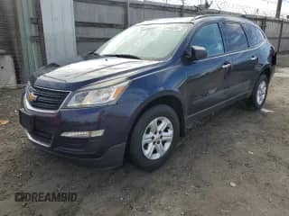 2017 Chevrolet Traverse LS z VIN 1GNKRFKD1HJ140962, wystawiony jako Copart lot #81440265 z przebiegiem 72 015 mil mil oraz Szkoda całkowita • Salvage title. Historia ofert i sprzedaży dostępna na DreamBid. Obrazek 1.