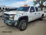 2005 Chevrolet Silverado 1500HD LS с VIN 1GCGK13U15F837731, выставлен на аукционе Copart как лот 81183584 с пробегом Не указан миль и Списание • Salvage title. История ставок и продаж доступна на DreamBid. Изображение 1.