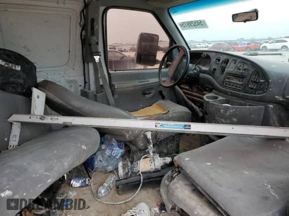 1999 Ford Econoline Cargo z VIN 1FTPS242XXHB40021, wystawiony jako Copart lot #54529975 z przebiegiem 230 560 mil mil oraz Szkoda całkowita • Salvage title. Historia ofert i sprzedaży dostępna na DreamBid. Obrazek 10.