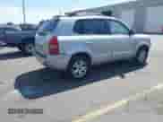 2007 Hyundai Tucson SE z VIN KM8JN72D67U503903, wystawiony jako IAAI lot #42471029 z przebiegiem 234 409 mil mil oraz . Historia ofert i sprzedaży dostępna na DreamBid. Obrazek 4.