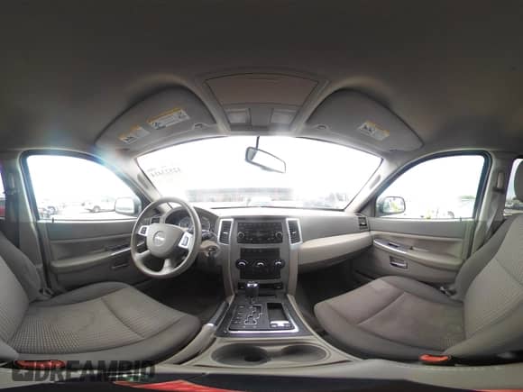 2009 Jeep Grand Cherokee Laredo с VIN 1J8HR48P19C505776, выставлен на аукционе IAAI как лот 42523414 с пробегом 187 754 миль миль и . История ставок и продаж доступна на DreamBid. Изображение 18.