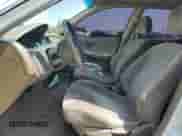 1995 Honda Civic z VIN JHMEH9693SS013596, wystawiony jako Copart lot #59222455 z przebiegiem 209 892 mil mil oraz Szkoda całkowita • Salvage title. Historia ofert i sprzedaży dostępna na DreamBid. Obrazek 7.