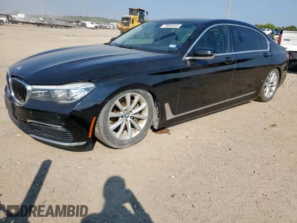 2018 BMW 7 Series 740i with VIN WBA7E2C5XJG741491, listed as a Copart auction lot 70065045 with 119,135 mi miles and Clean title. Bid and sale history available at DreamBid. Image 1.