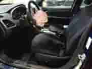 2013 Chrysler 200 Touring z VIN 1C3CCBBB1DN543286, wystawiony jako Copart lot #48379045 z przebiegiem 137 427 mil mil oraz Czysty tytuł • Clean title. Historia ofert i sprzedaży dostępna na DreamBid. Obrazek 7.