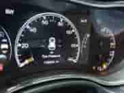 2017 Jeep Grand Cherokee Limited z VIN 1C4RJFBG6HC710922, wystawiony jako IAAI lot #43509357 z przebiegiem 108 800 mil mil oraz . Historia ofert i sprzedaży dostępna na DreamBid. Obrazek 7.