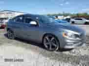 2016 Volvo S60 T5 Drive-E R-Design Special Edition с VIN YV126MFP7G2396715, выставлен на аукционе Copart как лот 52178875 с пробегом 96 003 миль миль и Списание • Salvage title. История ставок и продаж доступна на DreamBid. Изображение 4.