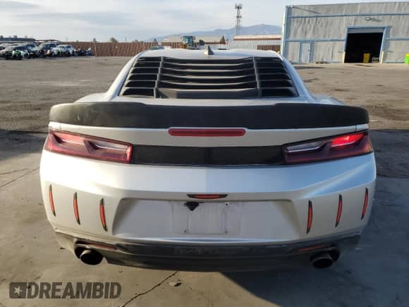 2017 Chevrolet Camaro 1LS с VIN 1G1FA1RX1H0131312, выставлен на аукционе Copart как лот 51007105 с пробегом 100 994 миль миль и Списание • Salvage title. История ставок и продаж доступна на DreamBid. Изображение 6.