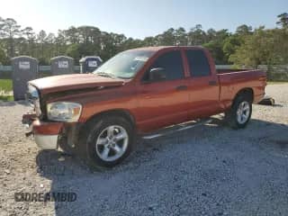 2007 Dodge 1500 ST with VIN 1D7HA18P47S246240, listed as a Copart auction lot 52697005 with 275,573 mi miles and Clean title. Bid and sale history available at DreamBid. Image 1.
