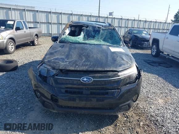 2025 Subaru Forester Touring z VIN JF2SLDTC6SH579157, wystawiony jako IAAI lot #43005492 z przebiegiem 2 811 mil mil oraz . Historia ofert i sprzedaży dostępna na DreamBid. Obrazek 6.