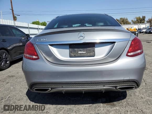2015 Mercedes-Benz C 300 with VIN 55SWF4JB3FU070892, listed as a Copart auction lot 80575965 with 148,458 mi miles and Salvage title. Bid and sale history available at DreamBid. Image 6.